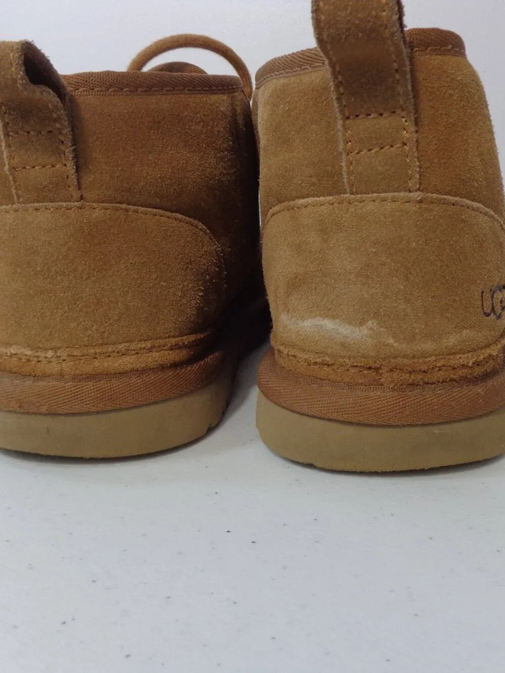 UGG 1094269 Neumel Chestnut Brown Suede Fur Low Women's Boots Size 8